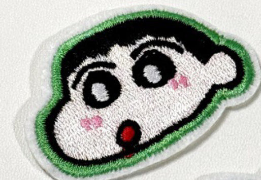 Etiqueta Engomada del Parche Shinchan - LUXEACCESSORY